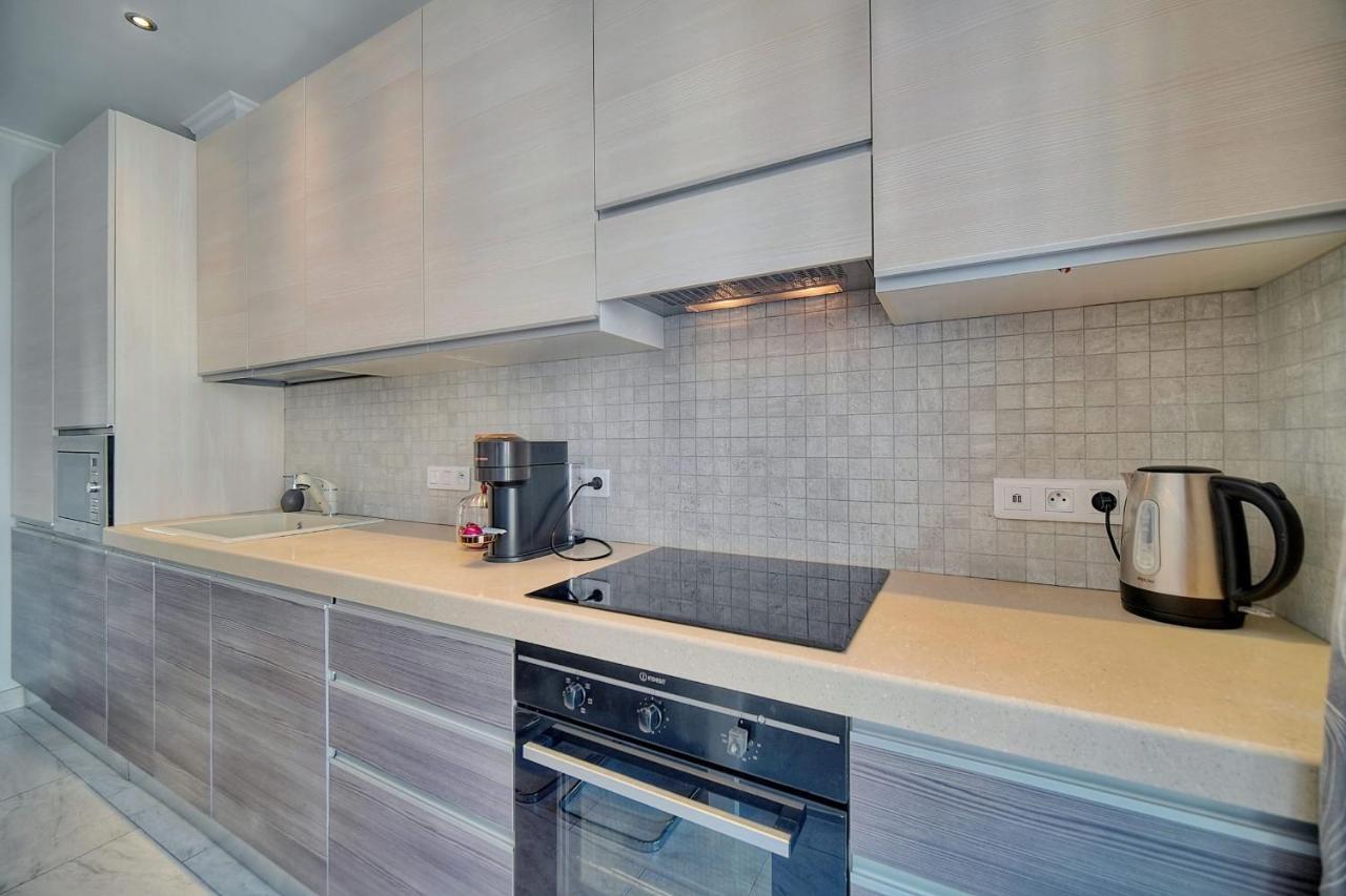 Ref 1477 - For Rent Apartment